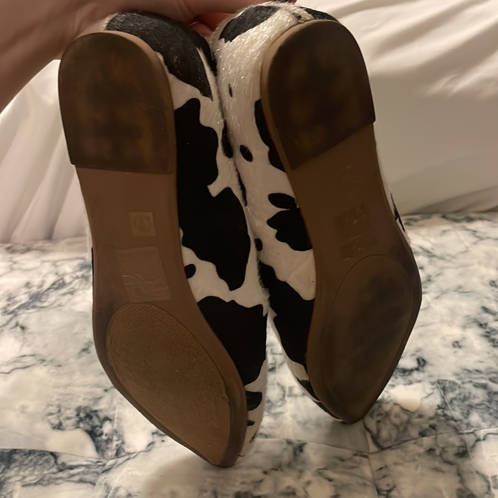 Cow Print Women's Loafers - Picture 3 of 4
